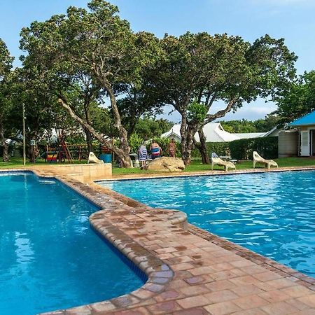 Caribbean Estates Lakeview Villa Port Edward Buitenkant foto