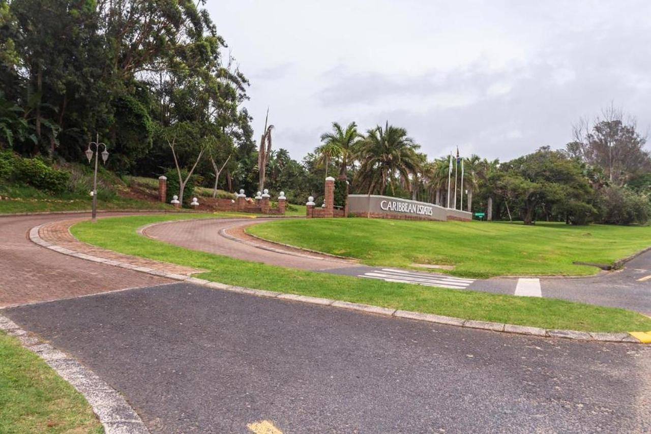 Caribbean Estates Lakeview Villa Port Edward Buitenkant foto
